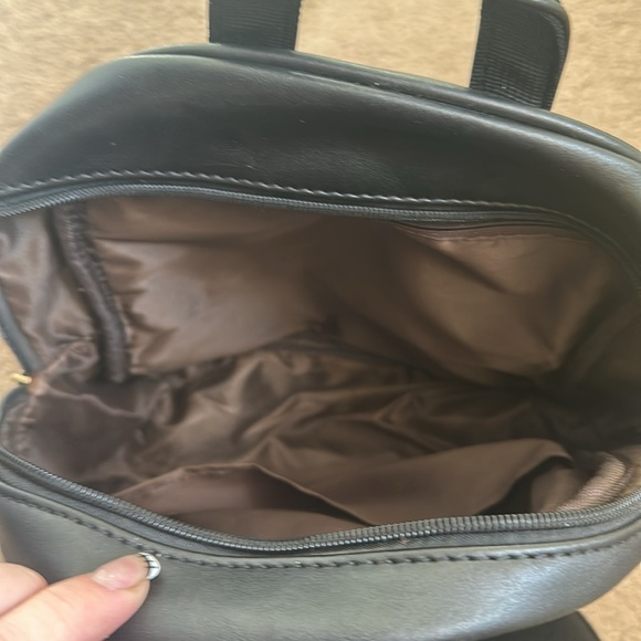 Small backpack - Picture 2 of 4